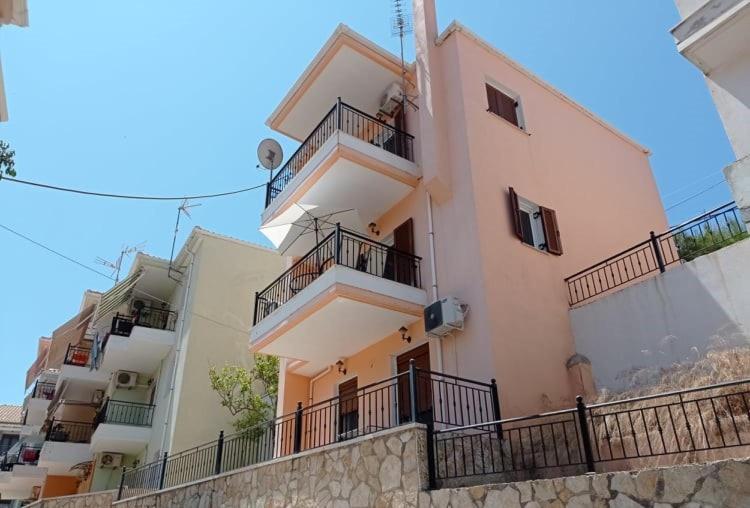 Hermes Holiday Home In The Port Of Sivota Εξωτερικό φωτογραφία
